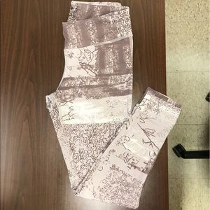 Reebok Lux Mid-Rise Leggings